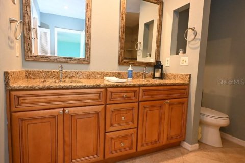 Townhouse in Wesley Chapel, Florida 3 bedrooms, 156.82 sq.m. № 1733364 - photo 23