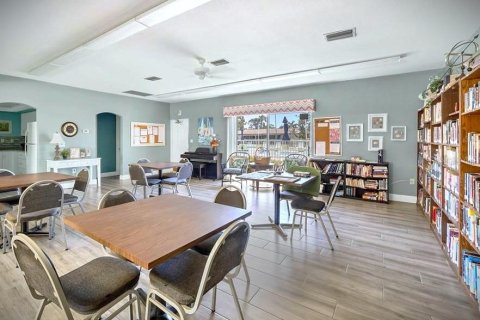 Casa en venta en Sarasota, Florida, 2 dormitorios, 86.77 m2 № 1719802 - foto 15