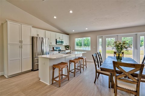 House in Hawthorne, Florida 4 bedrooms, 161.19 sq.m. № 1110199 - photo 6