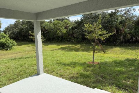 Villa ou maison à vendre à Punta Gorda, Floride: 3 chambres, 186.73 m2 № 2098411 - photo 4
