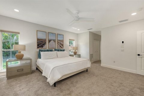 Casa en venta en Sarasota, Florida, 4 dormitorios, 306.76 m2 № 1885995 - foto 19