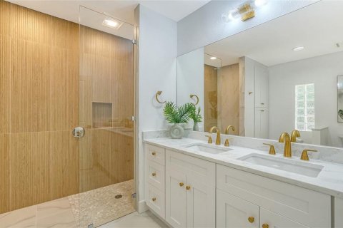 Casa en venta en Sarasota, Florida, 4 dormitorios, 306.76 m2 № 1885995 - foto 24