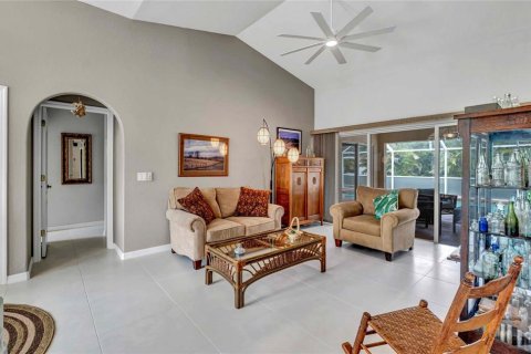 House in North Port, Florida 4 bedrooms, 218.13 sq.m. № 1795292 - photo 11