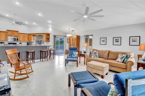 House in North Port, Florida 4 bedrooms, 218.13 sq.m. № 1795292 - photo 22
