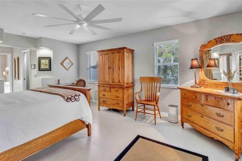 House in North Port, Florida 4 bedrooms, 218.13 sq.m. № 1795292 - photo 27