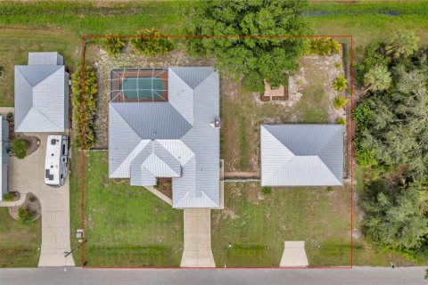 House in North Port, Florida 4 bedrooms, 218.13 sq.m. № 1795292 - photo 3