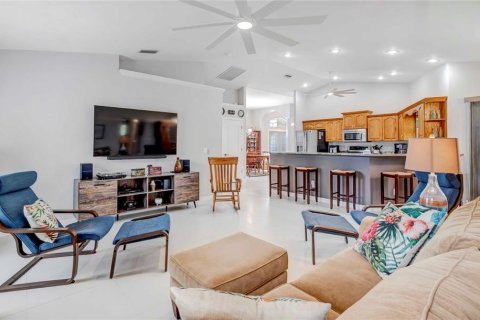 House in North Port, Florida 4 bedrooms, 218.13 sq.m. № 1795292 - photo 23