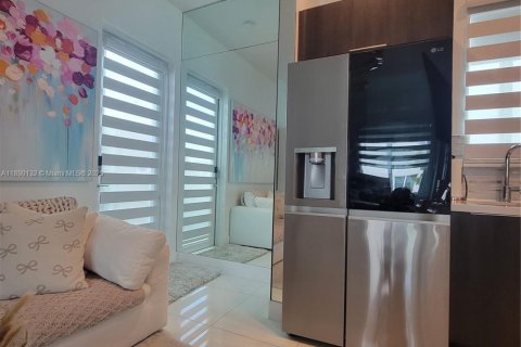 Apartamento en alquiler en Doral, Florida, 221.01 m2 № 1953680 - foto 23