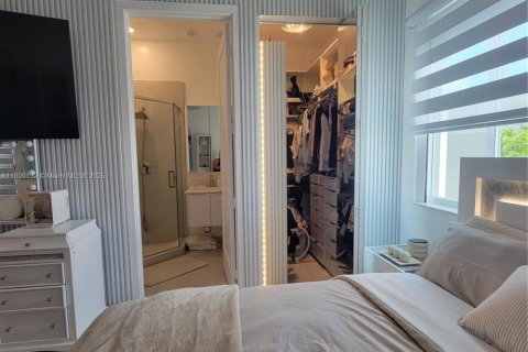 Apartamento en alquiler en Doral, Florida, 221.01 m2 № 1953680 - foto 18