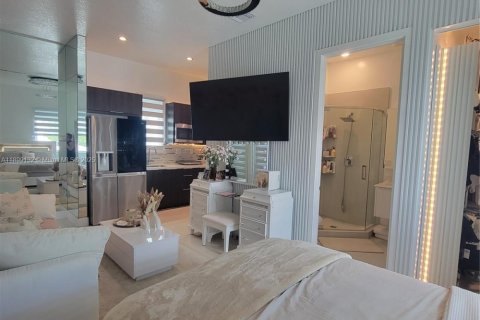 Apartamento en alquiler en Doral, Florida, 221.01 m2 № 1953680 - foto 19