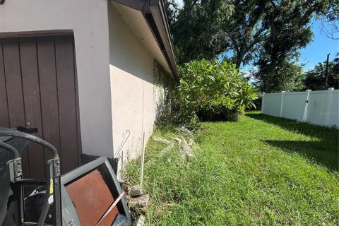 Villa ou maison à vendre à Saint Petersburg, Floride: 4 chambres, 162.49 m2 № 1910634 - photo 3