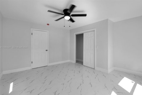 Купить виллу или дом в Лейк-Уорт, Флорида 2 спальни, 87.79м2, № 2055897 - фото 19