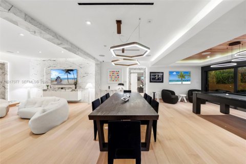 Casa en venta en Miami Beach, Florida, 5 dormitorios, 315.87 m2 № 2154869 - foto 21