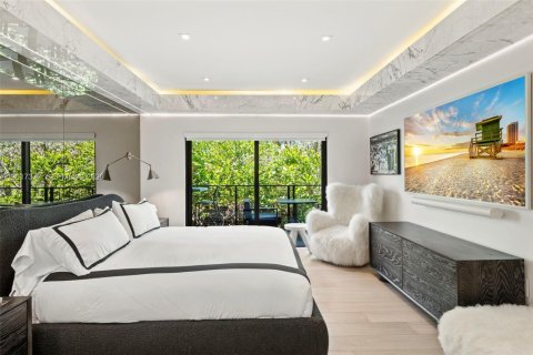 Casa en venta en Miami Beach, Florida, 5 dormitorios, 315.87 m2 № 2154869 - foto 25
