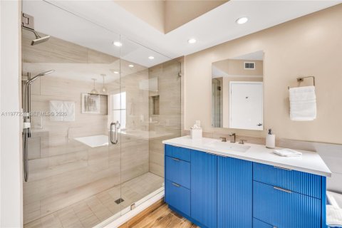 Condo in Deerfield Beach, Florida, 3 bedrooms  № 2041617 - photo 22