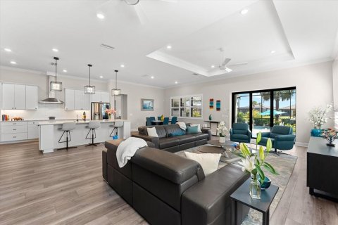 Casa en venta en Lakewood Ranch, Florida, 3 dormitorios, 277.31 m2 № 1913458 - foto 27
