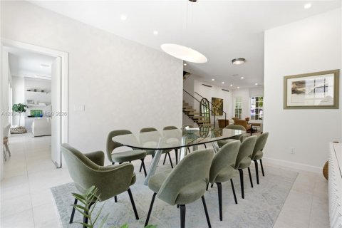 Villa ou maison à vendre à Aventura, Floride: 5 chambres, 326.18 m2 № 2088357 - photo 9