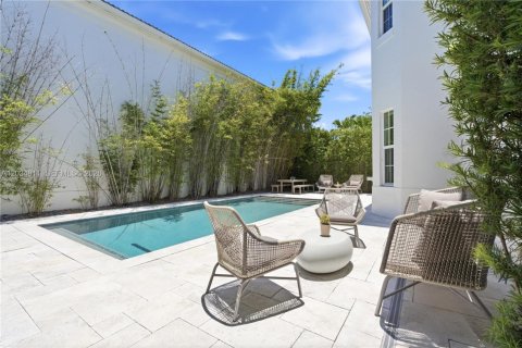Villa ou maison à vendre à Aventura, Floride: 5 chambres, 326.18 m2 № 2088357 - photo 3