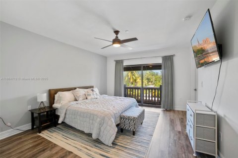 Townhouse in Fort Lauderdale, Florida 3 bedrooms, 186.55 sq.m. № 1892735 - photo 29