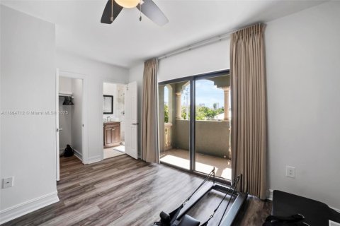 Townhouse in Fort Lauderdale, Florida 3 bedrooms, 186.55 sq.m. № 1892735 - photo 27