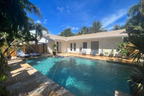 House in Fort Lauderdale, Florida 2 bedrooms, 124.3 sq.m. № 1611180 - photo 13