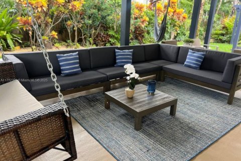 House in Fort Lauderdale, Florida 2 bedrooms, 124.3 sq.m. № 1611180 - photo 15
