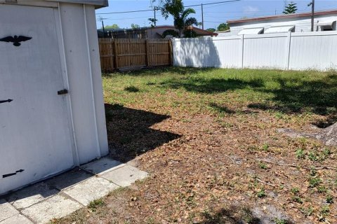 Appartement à louer à Largo, Floride: 2 chambres, 74.32 m2 № 2134511 - photo 3