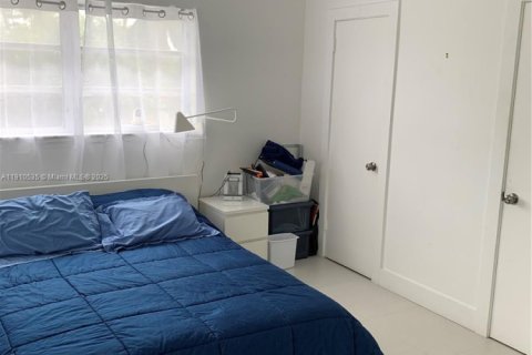 Condominio en venta en Hollywood, Florida, 1 dormitorio, 76.64 m2 № 1966950 - foto 18