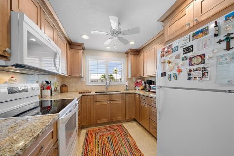 Copropriété à vendre à Longboat Key, Floride: 2 chambres, 105.91 m2 № 2414053 - photo 6