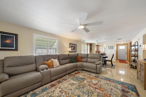 Copropriété à vendre à Longboat Key, Floride: 2 chambres, 105.91 m2 № 2414053 - photo 13