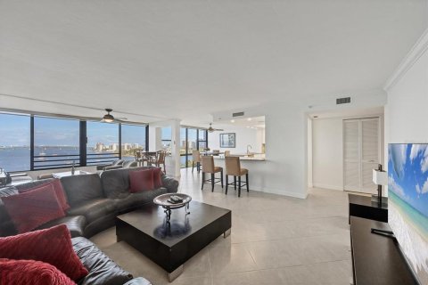 Condominio en venta en Sarasota, Florida, 2 dormitorios, 129.78 m2 № 1721073 - foto 7