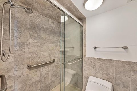 Condominio en venta en Sarasota, Florida, 2 dormitorios, 129.78 m2 № 1721073 - foto 24