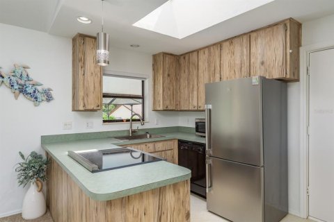 Casa en venta en Dunedin, Florida, 2 dormitorios, 104.24 m2 № 1800255 - foto 11