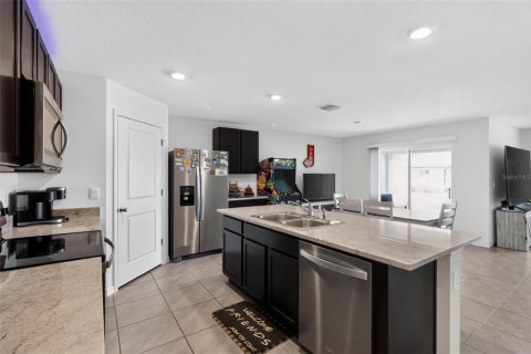 Villa ou maison à vendre à Beverly Hills, Floride: 4 chambres, 169.83 m2 № 2308764 - photo 15