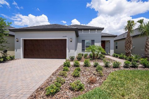 Casa en venta en Land O' Lakes, Florida, 2 dormitorios, 165.64 m2 № 1684443 - foto 3