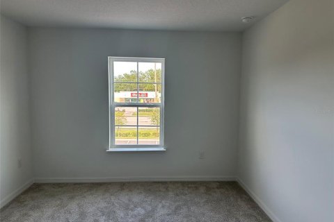 Touwnhouse à louer à DeLand, Floride: 3 chambres, 159.98 m2 № 2109462 - photo 6