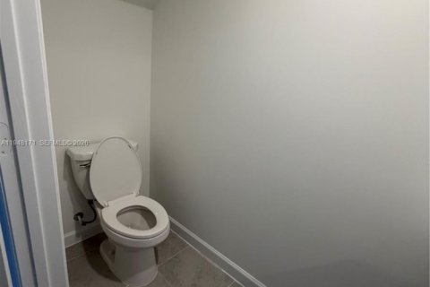 Condominio en alquiler en Homestead, Florida, 3 dormitorios № 2004190 - foto 9