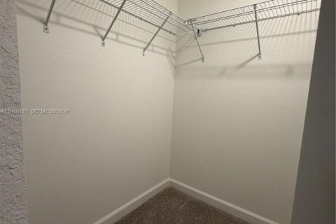 Condominio en alquiler en Homestead, Florida, 3 dormitorios № 2004190 - foto 5