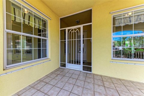 House in Venice, Florida 5 bedrooms, 235.69 sq.m. № 2398468 - photo 4