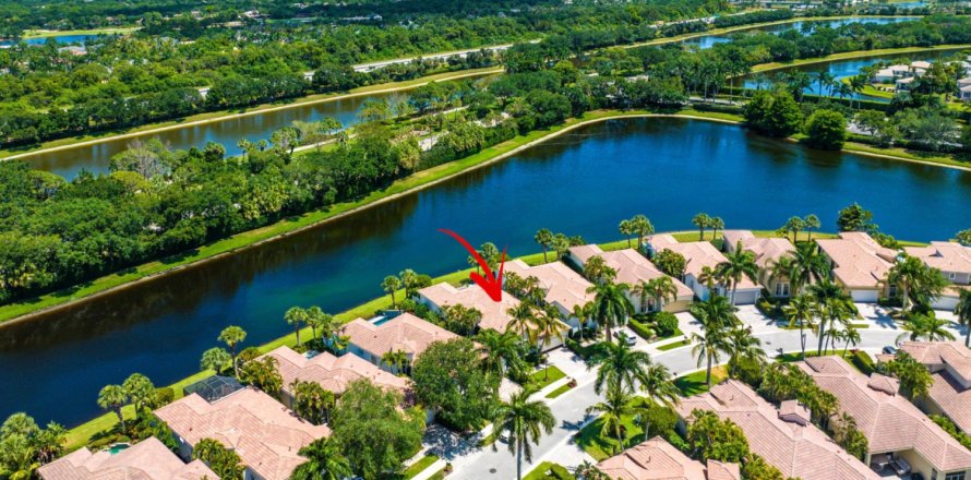 Villa ou maison à Palm Beach Gardens, Floride 3 chambres, 194.82 m2 № 1142208
