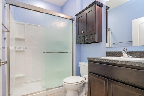 Casa en alquiler en Palm Bay, Florida, 4 dormitorios № 2050162 - foto 6