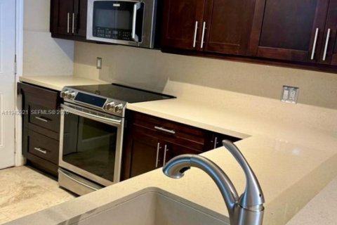 Condo à Miami, Floride, 1 chambre  № 1999234