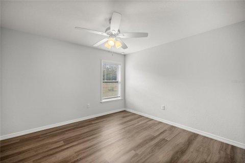 House in Ocklawaha, Florida 3 bedrooms, 128.21 sq.m. № 1548098 - photo 10