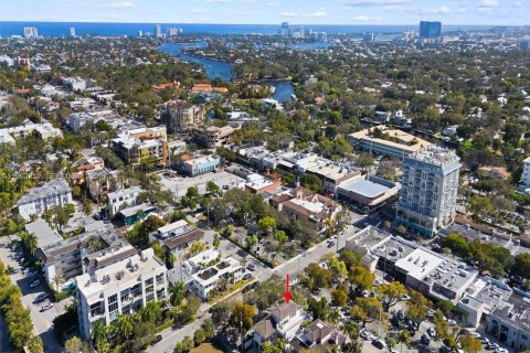 Villa ou maison à vendre à Fort Lauderdale, Floride: 4 chambres, 333.7 m2 № 2033467 - photo 7