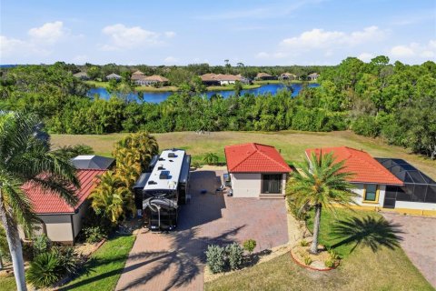 House in Port Charlotte, Florida 1 bedroom, 39.48 sq.m. № 2166588 - photo 26
