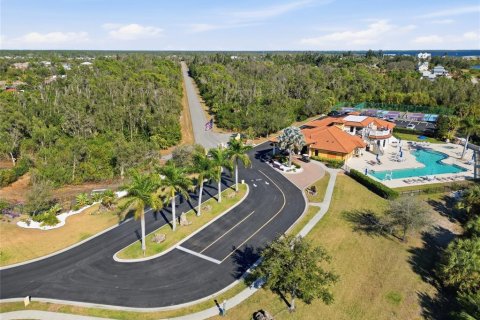 House in Port Charlotte, Florida 1 bedroom, 39.48 sq.m. № 2166588 - photo 30