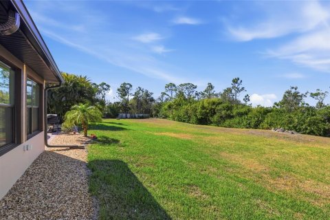 House in Port Charlotte, Florida 1 bedroom, 39.48 sq.m. № 2166588 - photo 25