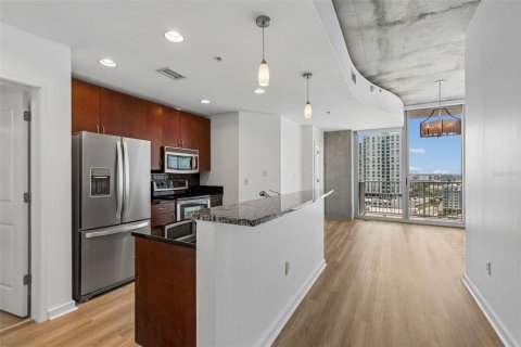 Copropriété à vendre à Tampa, Floride: 1 chambre, 66.33 m2 № 2210186 - photo 8