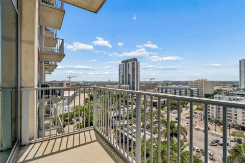 Copropriété à vendre à Tampa, Floride: 1 chambre, 66.33 m2 № 2210186 - photo 24