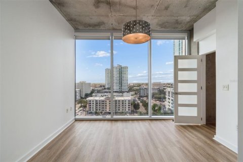 Copropriété à vendre à Tampa, Floride: 1 chambre, 66.33 m2 № 2210186 - photo 15